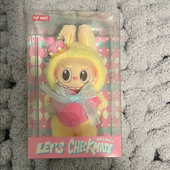 PopMart Lets Checkmate Labubu